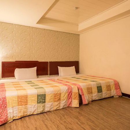Galaxy Hotel Tajcshung Kültér fotó