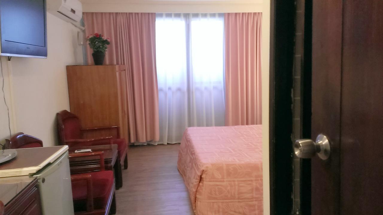 Galaxy Hotel Tajcshung Kültér fotó