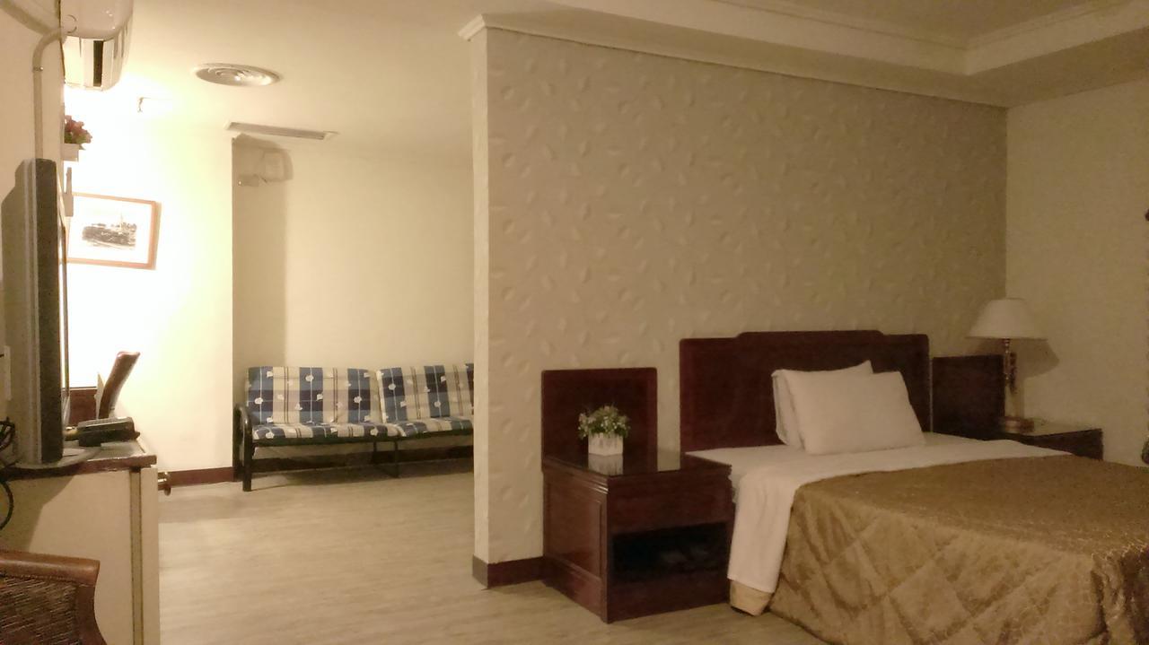 Galaxy Hotel Tajcshung Kültér fotó