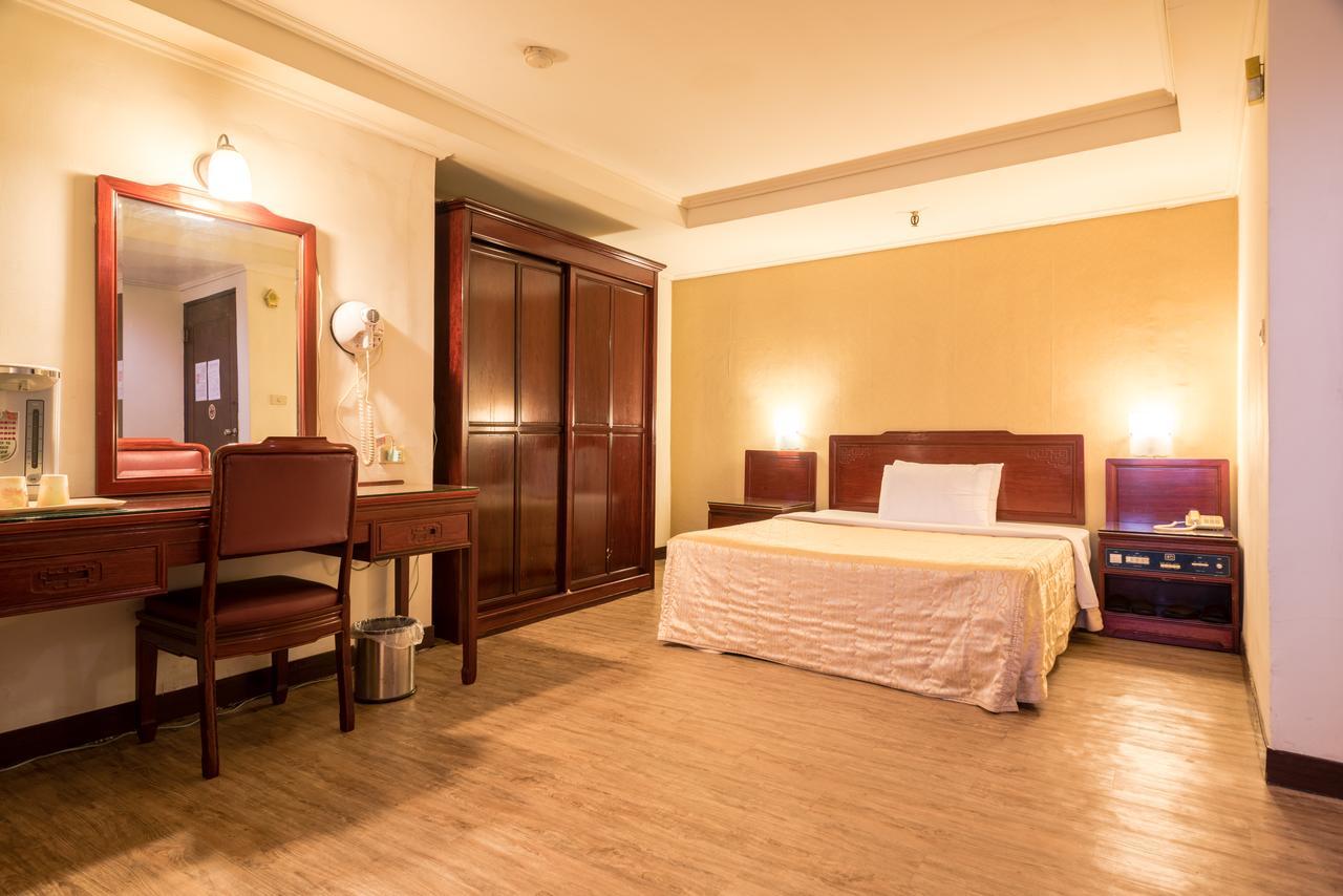 Galaxy Hotel Tajcshung Kültér fotó