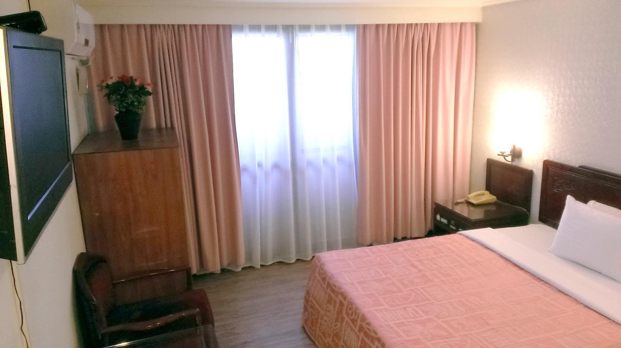 Galaxy Hotel Tajcshung Kültér fotó