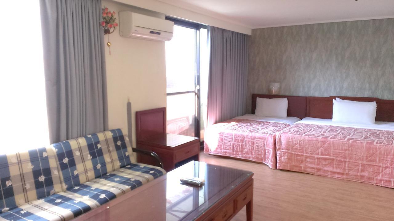 Galaxy Hotel Tajcshung Kültér fotó