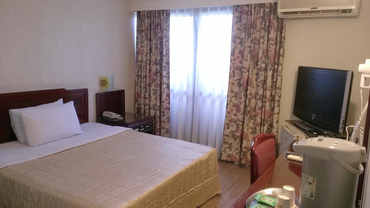 Galaxy Hotel Tajcshung Kültér fotó