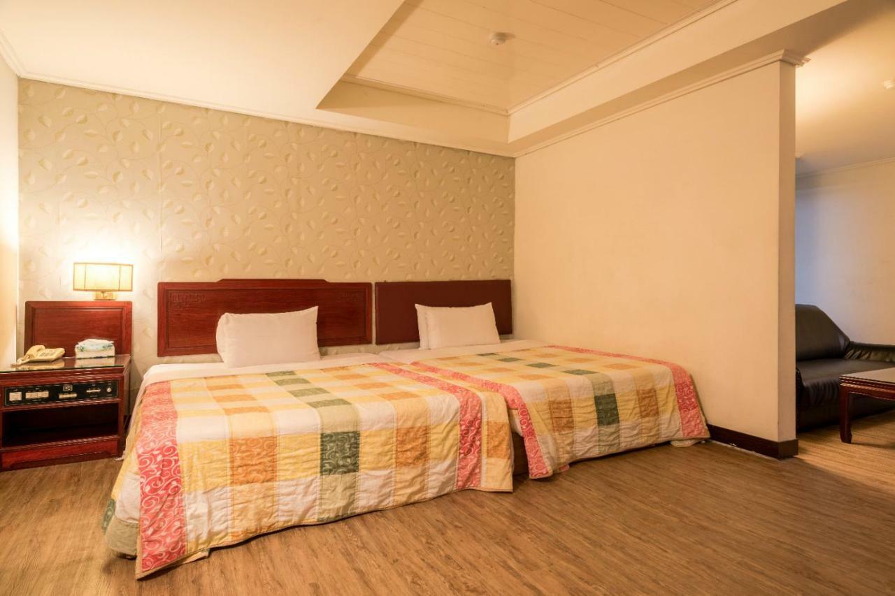 Galaxy Hotel Tajcshung Kültér fotó